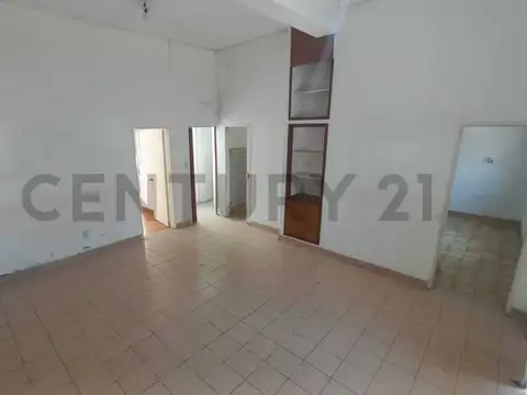 Bazzini 1000, Piso 0