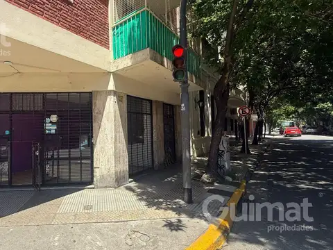 Local en Alquiler 70 años