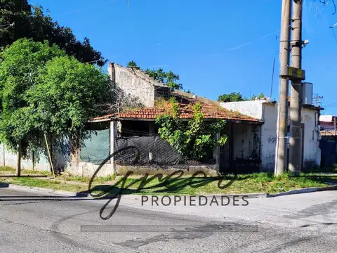 CASA a metros de estación  OPORTUNIDAD