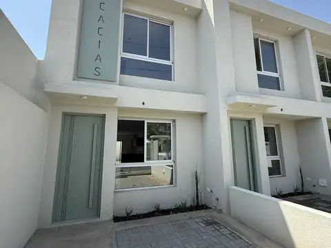 Depto Tipo Casa en Venta de 3 ambientes