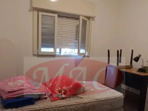 Depto Tipo Casa en Alquiler de 3 ambientes