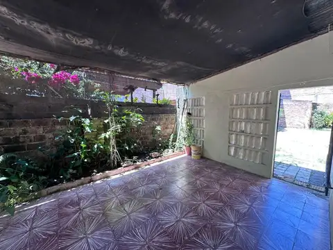 Casa en Venta con 1 cochera