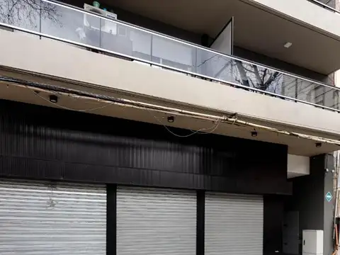 Local en Venta Via Pública