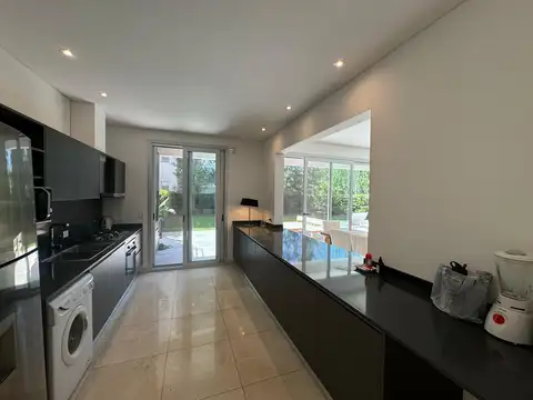 Departamento en venta de 4 ambientes en Bouquet - Ayres Vila