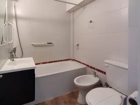 Departamento en Alquiler en Villa del Parque, $ 600.000