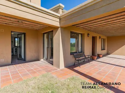 Laguna Vitel Club de Campo 100