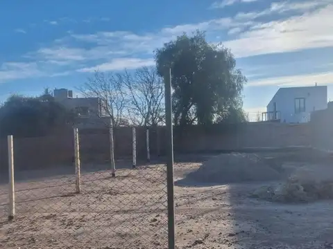 Terreno en Venta en Russell, USD 14.000