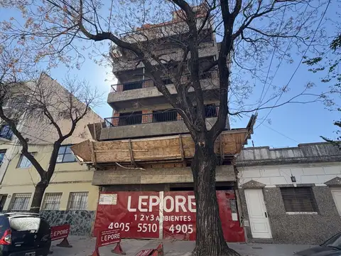 VENTA DEPTO 1 AMB AL FRENTE EN BARRIO CAFFERATA, PARQUE CHACABUCO