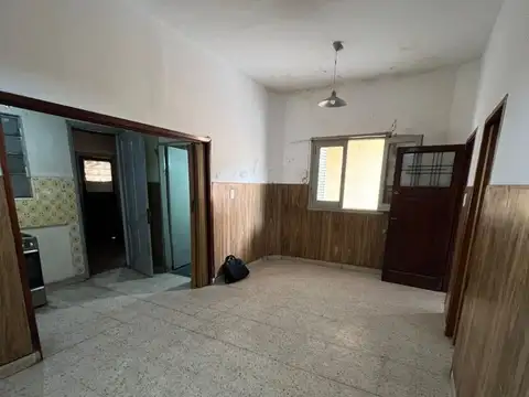 CASA 3 AMBIENTES CON GARAGE-GALPON CHICO Y TERRAZA