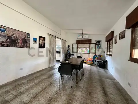 Casa en Venta en La Reja, USD 175.000
