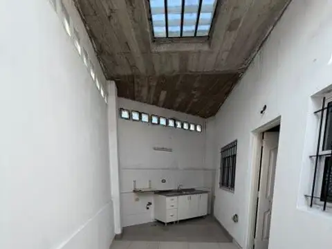 Depto Tipo Casa 2 ambientes con 1 baño