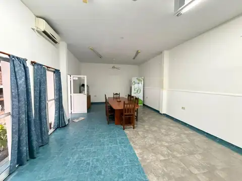 Oficina 2 ambientes con 1 baño