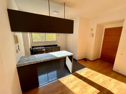 Departamento en Alquiler en Caballito Sur, $ 550.000