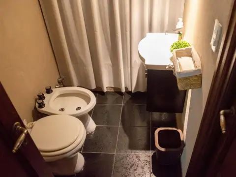 Gurruchaga 2400, Piso 1