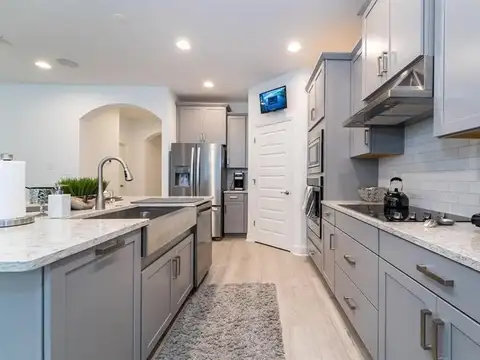 Casa 5 ambientes con 3 baños