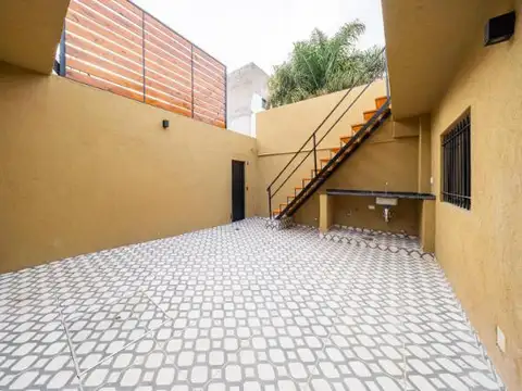 9 de julio  al 4400