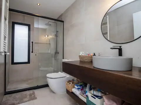 Casa en Alquiler al Oeste