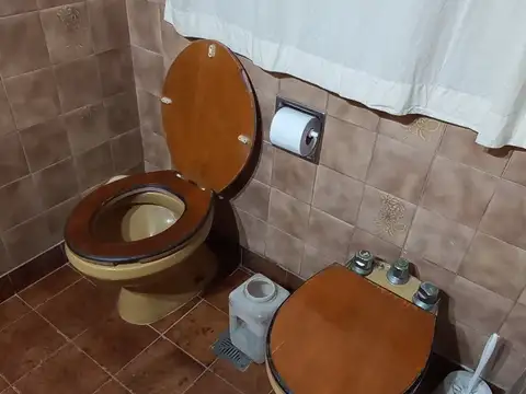 Casa 6 ambientes con 3 baños