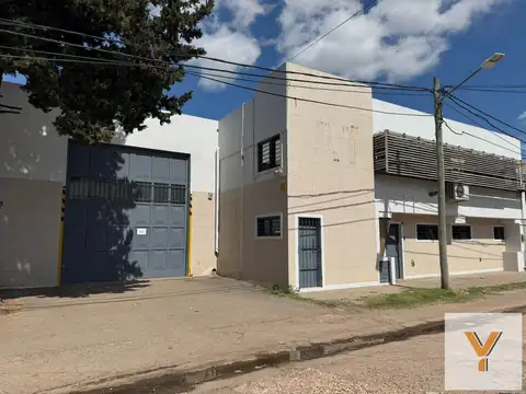 Edificio Comercial en venta - Oficinas - Baños - Cochera - 1.000Mts2 - Ituzaingó