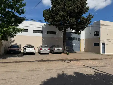 Oficina Monoambiente con 4 baños