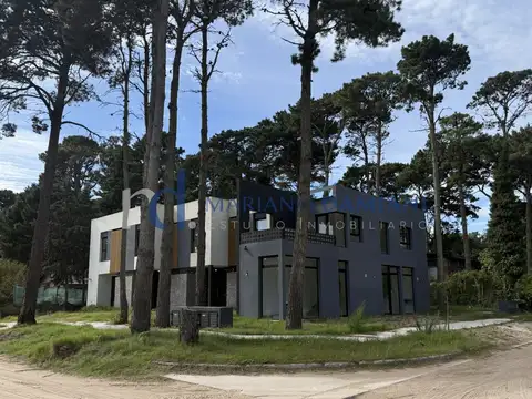 Local en Venta en Pinamar Zona Terminal