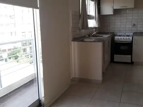 DEPARTAMENTO 2 AMBIENTES + COCHERA CUBIERTA - APTO CREDITO