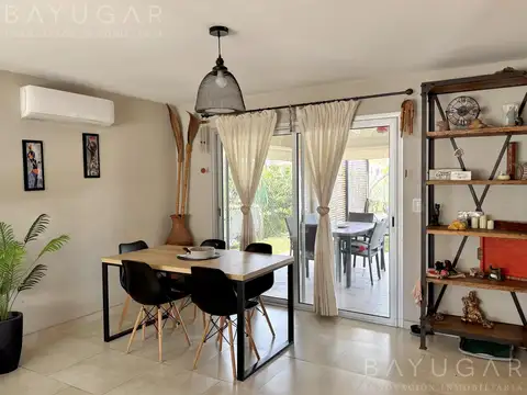 Venta Casa - Barrio Privado Santa Elena, Pilar del Este - Pilar
