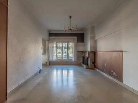 Casa en Venta en Villa Sarmiento, USD 215.000