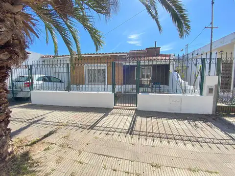 Alquiler de casa en San Pedro – F. Cayetano Rodríguez 145