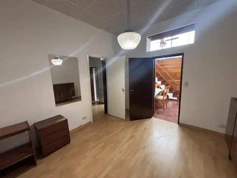 Depto Tipo Casa en Alquiler en Caballito, $ 1.300.000