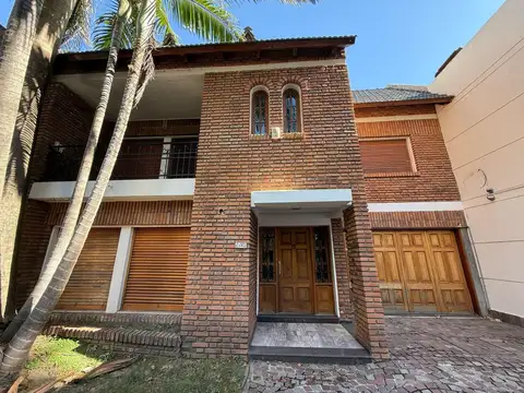 ALQUILER INSTITUCIONAL - UNICA CASA EN BV. OROÑO