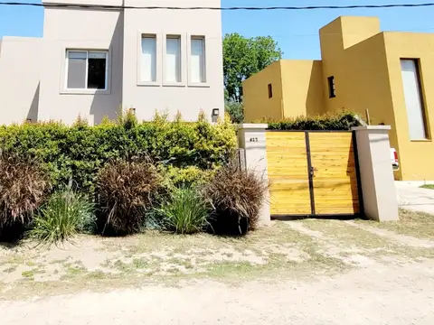 BARRIO CERRADO. MUY BUENA UBICACION, SIN EXPENSAS   MATHEU