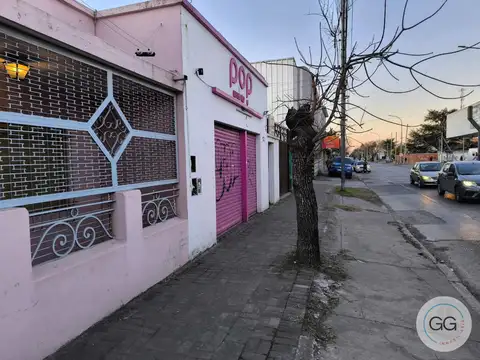 Alquila Local Comercial sobre Av 14.Berazategui
