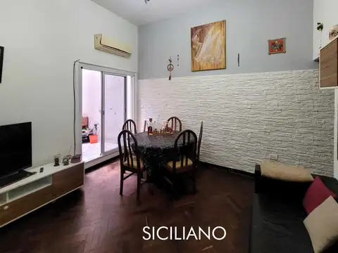 Depto Tipo Casa en Venta de 2 ambientes
