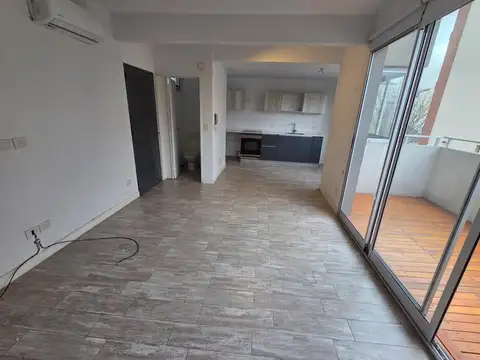 Departamento en Alquiler con 1 cocheras