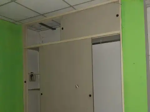 OPORTUNIDAD Ideal para 2 flias o 2 rentas, 2 viviendas,1 en pb,con cochera y otra en 1ºpiso