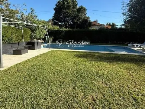 Casa en Venta de 4 dormitorios