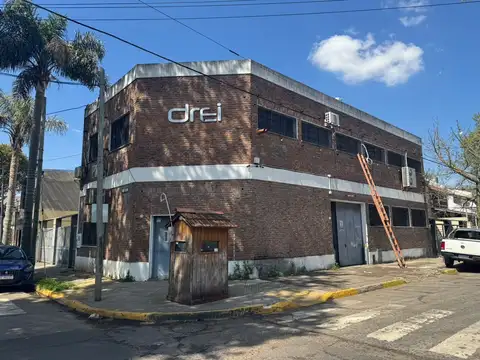 Galpon y oficinas en Alquiler en Florida, V. Lopez