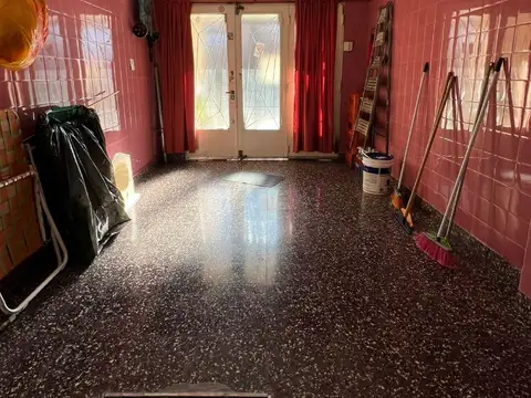 Depto Tipo Casa en Venta de 4 ambientes
