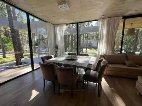 Casa en Venta en Pinamar, USD 385.000