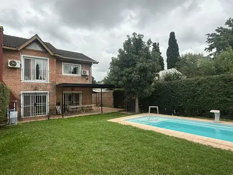 Casa en Venta en Montecarlo. Del Viso. Pilar