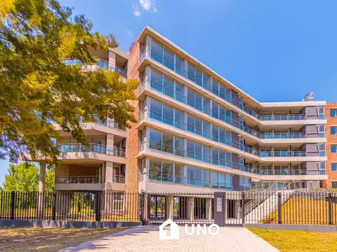 Schweitzer y Bello - Amplio Dpto de 1 Dormitorio Externo. Posibilidad cochera.