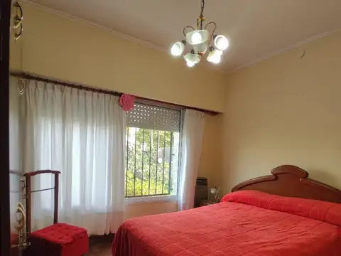 Casa en Venta en Capitan Bermudez, USD 105.000