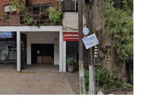 ESPACIO DE COCHERA CUBIERTO MUY BIEN UBICADO