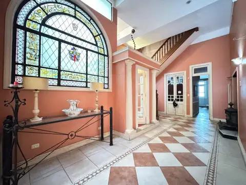 Depto Tipo Casa en Alquiler 80 años