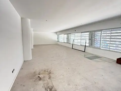 Oficina en Venta al Oeste