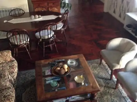 Departamento 4 ambientes con 2 baños