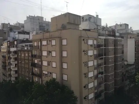 Corrientes al 2300