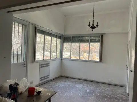 Oficina en Alquiler en Chacarita, $ 1.500.000