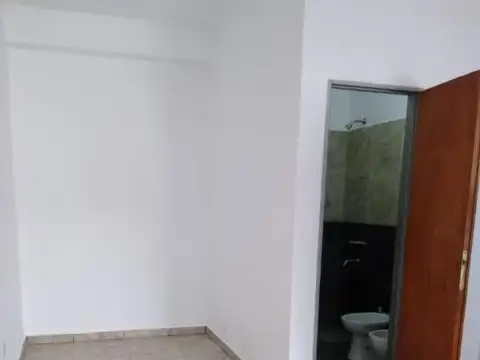 Departamento en Alquiler en Hurlingham, $ 340.000